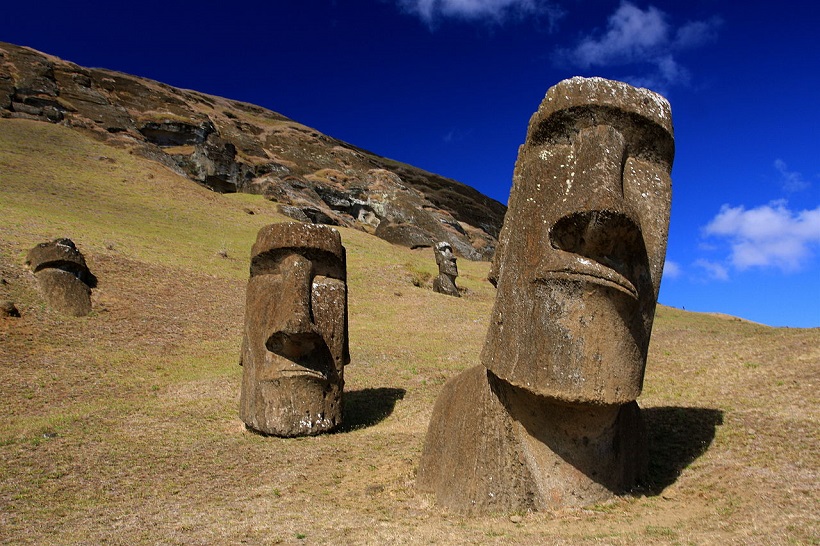 ancient-ruins-quiz-12-Moai-Rano-Raraku-Easter-Island-Chile